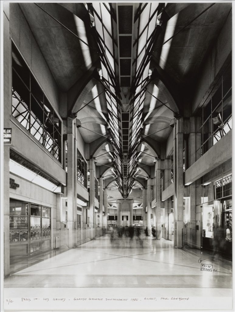 La grande galerie souterraine du Forum des Halles, 1985 