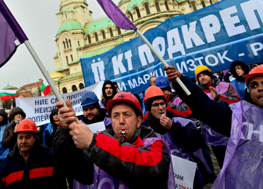 Desinformation und Proteste behindern Bulgariens grünen Wandel