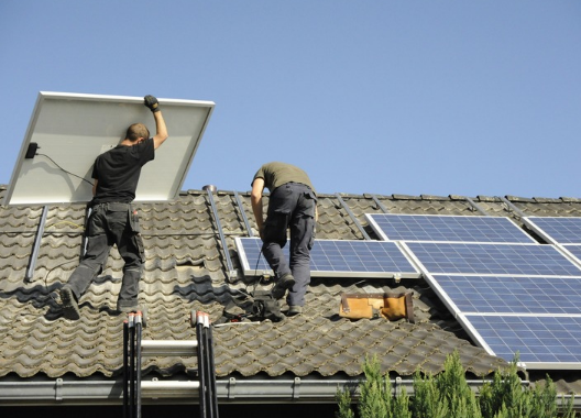 Power Struggles: Green Energy’s Missing Workers